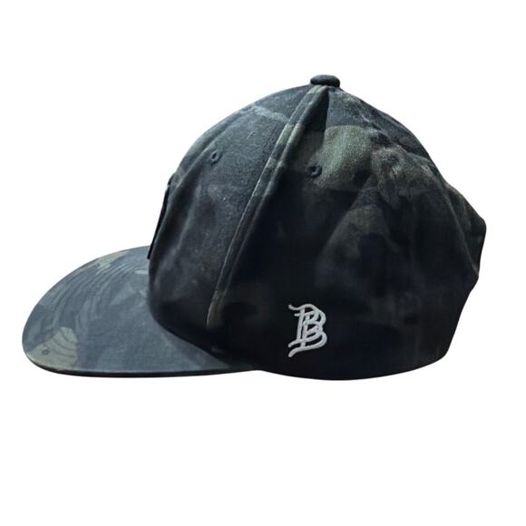 Branded Bills American Flag Clover Camo Baseball Cap Snapback - Picture 2 of 5